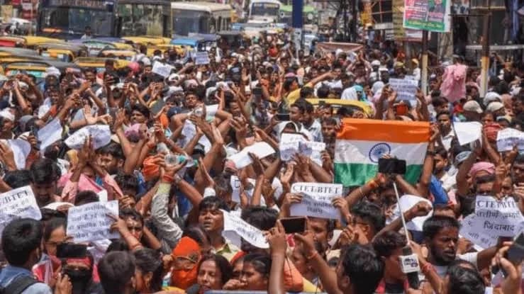 Bihar MLC Elections: Teachers' Salary and Service Conditions Become Key Issues